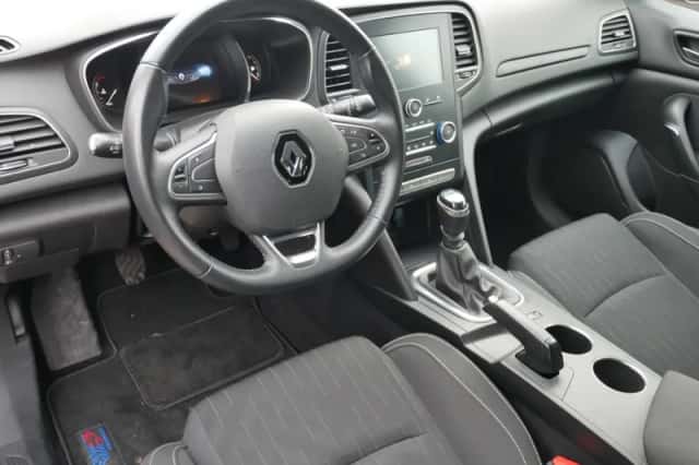 Renault Mégane (2019) thumbnail 5