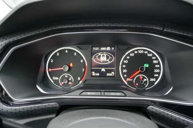 Volkswagen T-Cross (2020) thumbnail 6