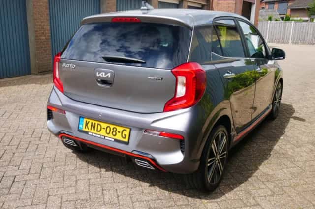 Kia Picanto (2022) thumbnail 4