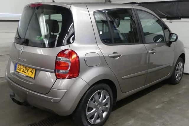 Renault Modus (2011) thumbnail 6