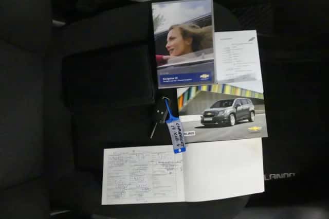 Chevrolet Orlando (2012) thumbnail 6