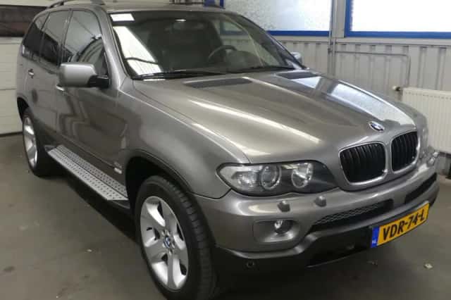 BMW X5 (2005) thumbnail 3