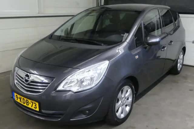 Opel Meriva (2013) thumbnail 1
