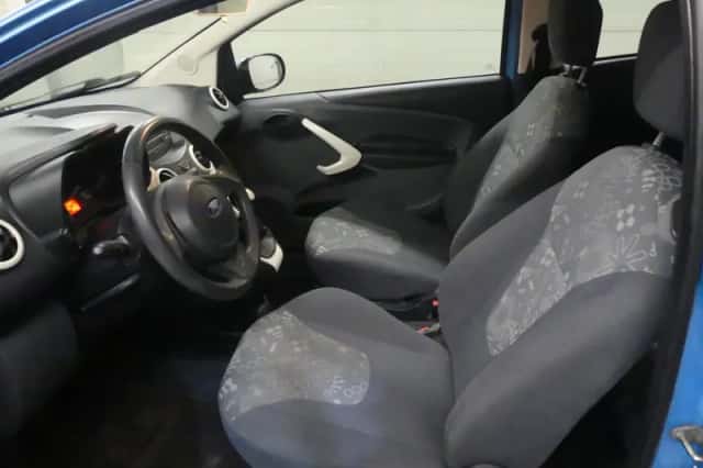 Ford Ka (2009) thumbnail 2