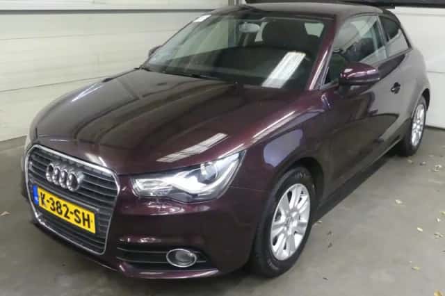 Audi A1 (2010) thumbnail 1