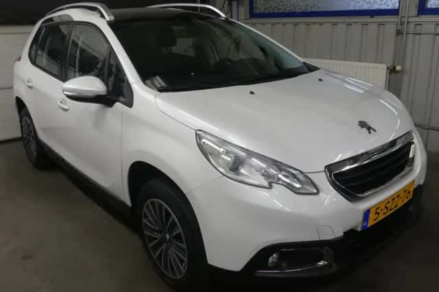 Peugeot 2008 (2014) thumbnail 3