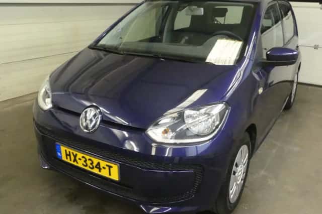 Volkswagen Up! (2016) thumbnail 1