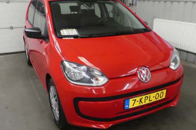 Volkswagen Up! (2013) thumbnail 3