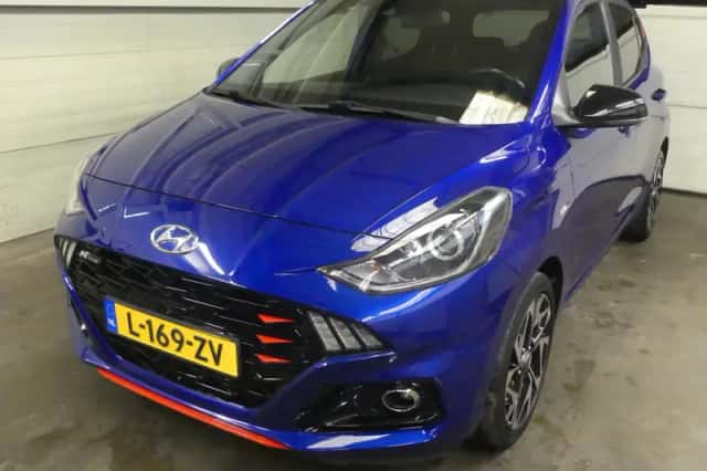 Hyundai i10 (2021) thumbnail 1