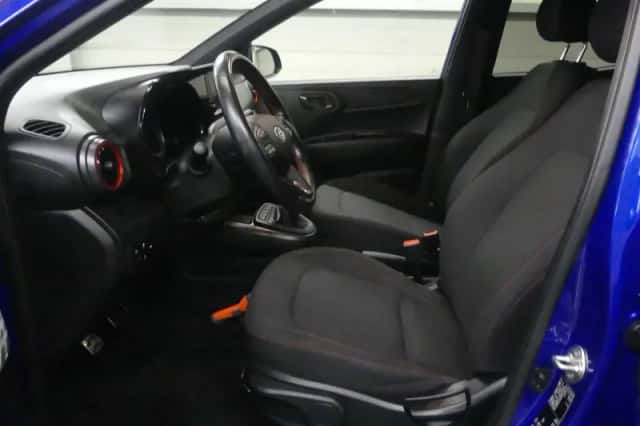Hyundai i10 (2021) thumbnail 2