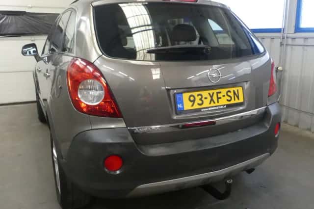 Opel Antara (2007) thumbnail 6