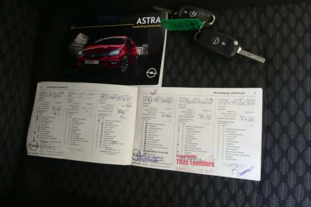 Opel Astra (2018) thumbnail 5