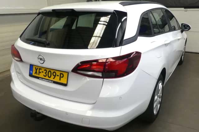 Opel Astra (2018) thumbnail 6