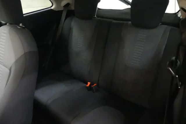 Ford Ka (2010) thumbnail 4