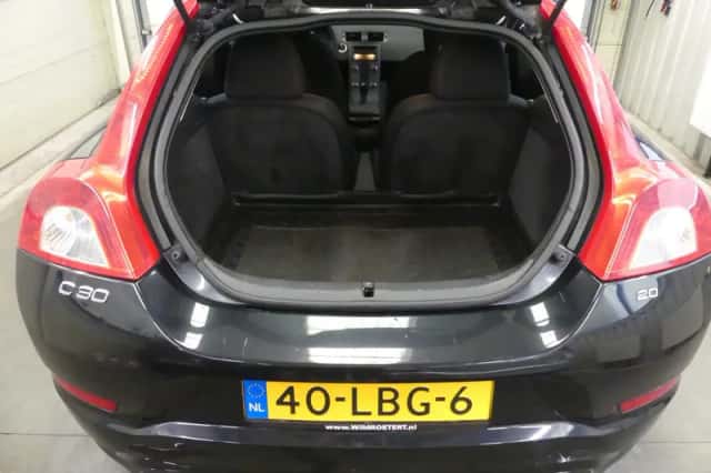 Volvo C30 (2010) thumbnail 6