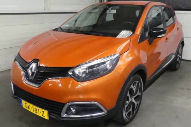 Renault Captur (2015) thumbnail 1