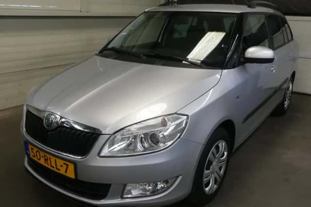 Škoda Fabia (2011) thumbnail 1