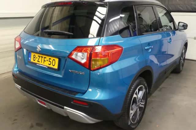 Suzuki Vitara (2015) thumbnail 6
