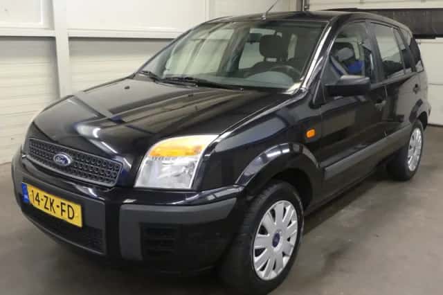 Ford Fusion (2008) thumbnail 1