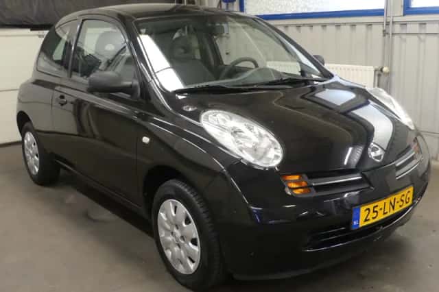Nissan Micra (2003) thumbnail 3