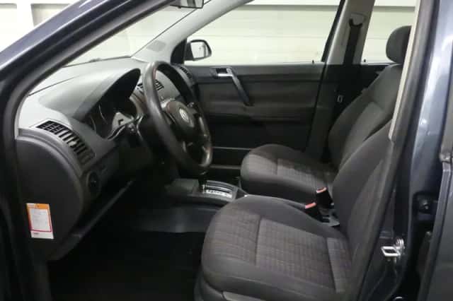 Volkswagen Polo (2006) thumbnail 2