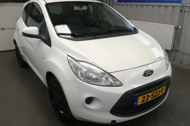 Ford Ka (2011) thumbnail 3