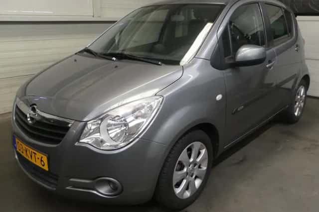 Opel Agila (2010) thumbnail 1