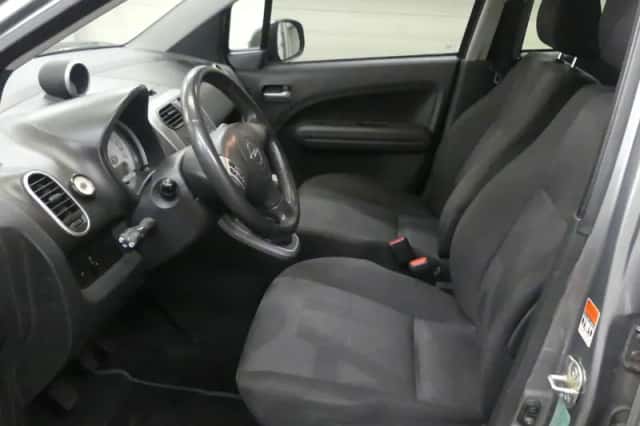 Opel Agila (2010) thumbnail 2