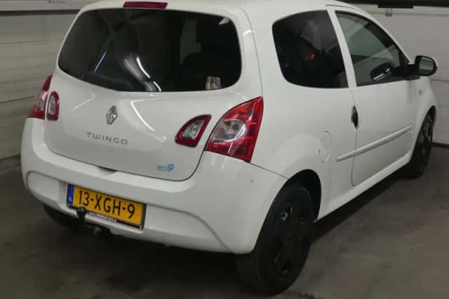 Renault Twingo (2012) thumbnail 6