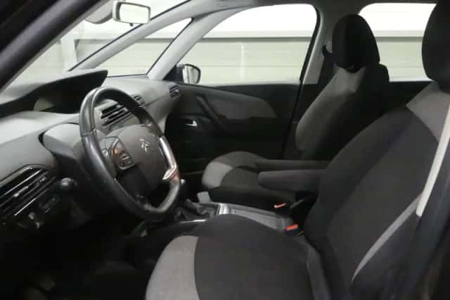 Citroën C4 Picasso (2016) thumbnail 2
