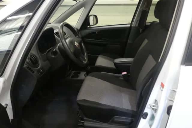 Fiat Sedici (2011) thumbnail 2
