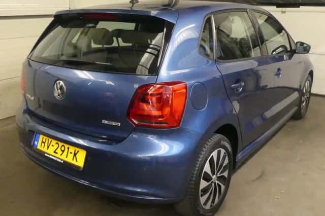 Volkswagen Polo (2016) thumbnail 6