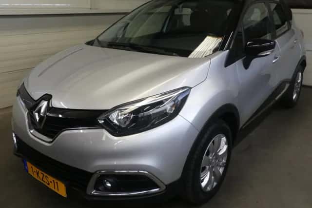 Renault Captur (2013) thumbnail 1