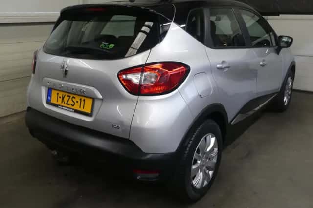 Renault Captur (2013) thumbnail 6