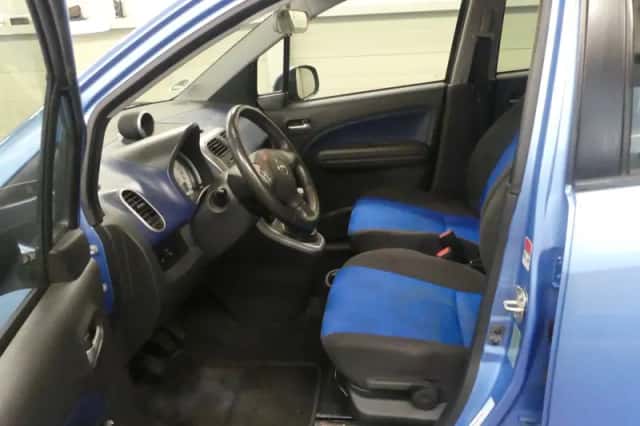 Opel Agila (2010) thumbnail 2