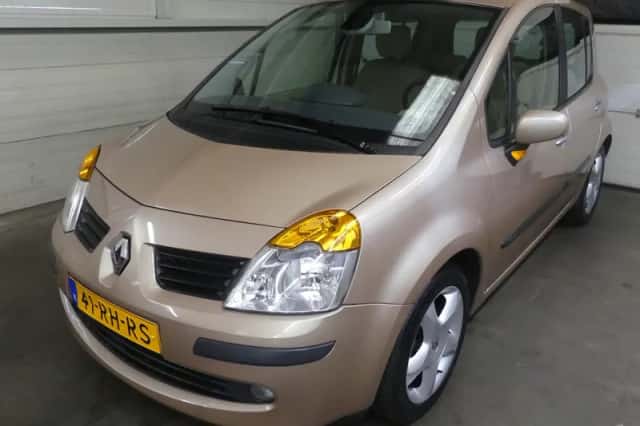 Renault Modus (2005) thumbnail 1