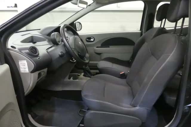 Renault Twingo (2008) thumbnail 2