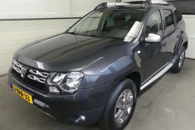 Dacia Duster (2014) thumbnail 1