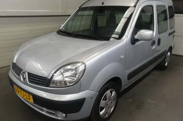 Renault Kangoo (2006) thumbnail 1