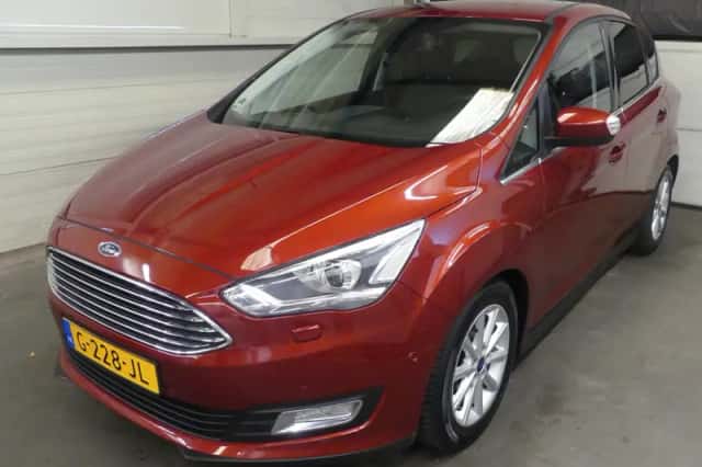 Ford C-Max (2017) thumbnail 1