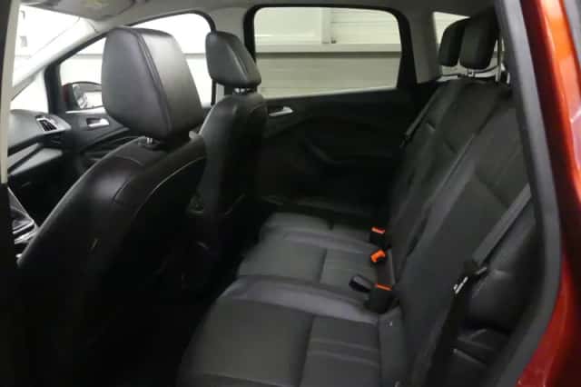 Ford C-Max (2017) thumbnail 4