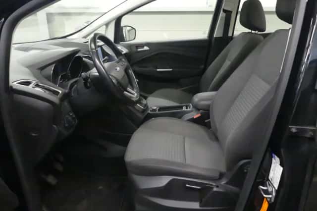 Ford C-Max (2015) thumbnail 2