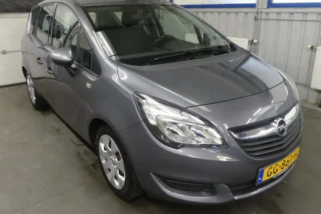 Opel Meriva (2015) thumbnail 3