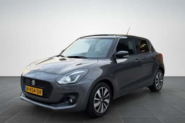 Suzuki Swift (2017) thumbnail 5