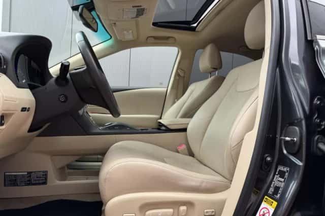 Lexus RX (2009) thumbnail 2