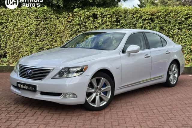 Lexus LS (2008) thumbnail 1