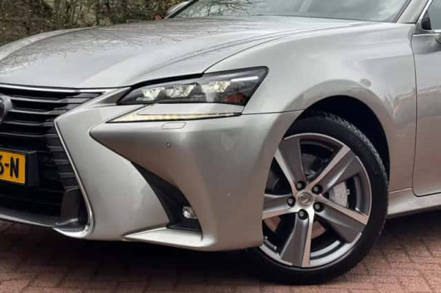 Lexus GS (2017) thumbnail 5