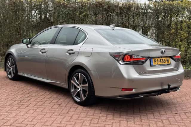 Lexus GS (2017) thumbnail 6