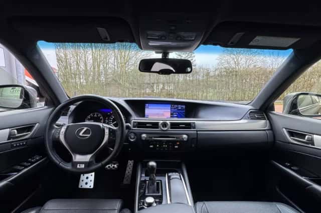 Lexus GS (2012) thumbnail 4
