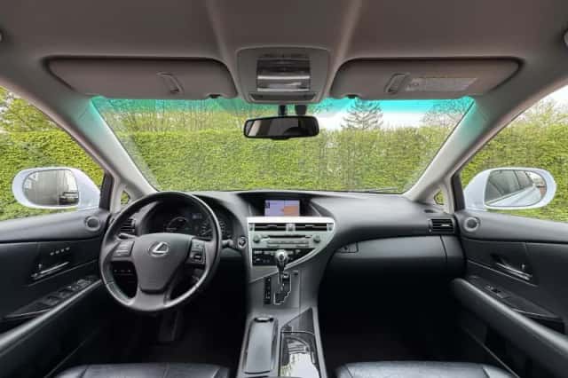 Lexus RX (2011) thumbnail 4